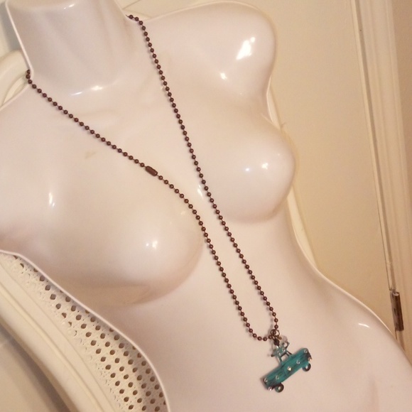 Vintage Pickup Truck Necklace - Picture 7 of 10